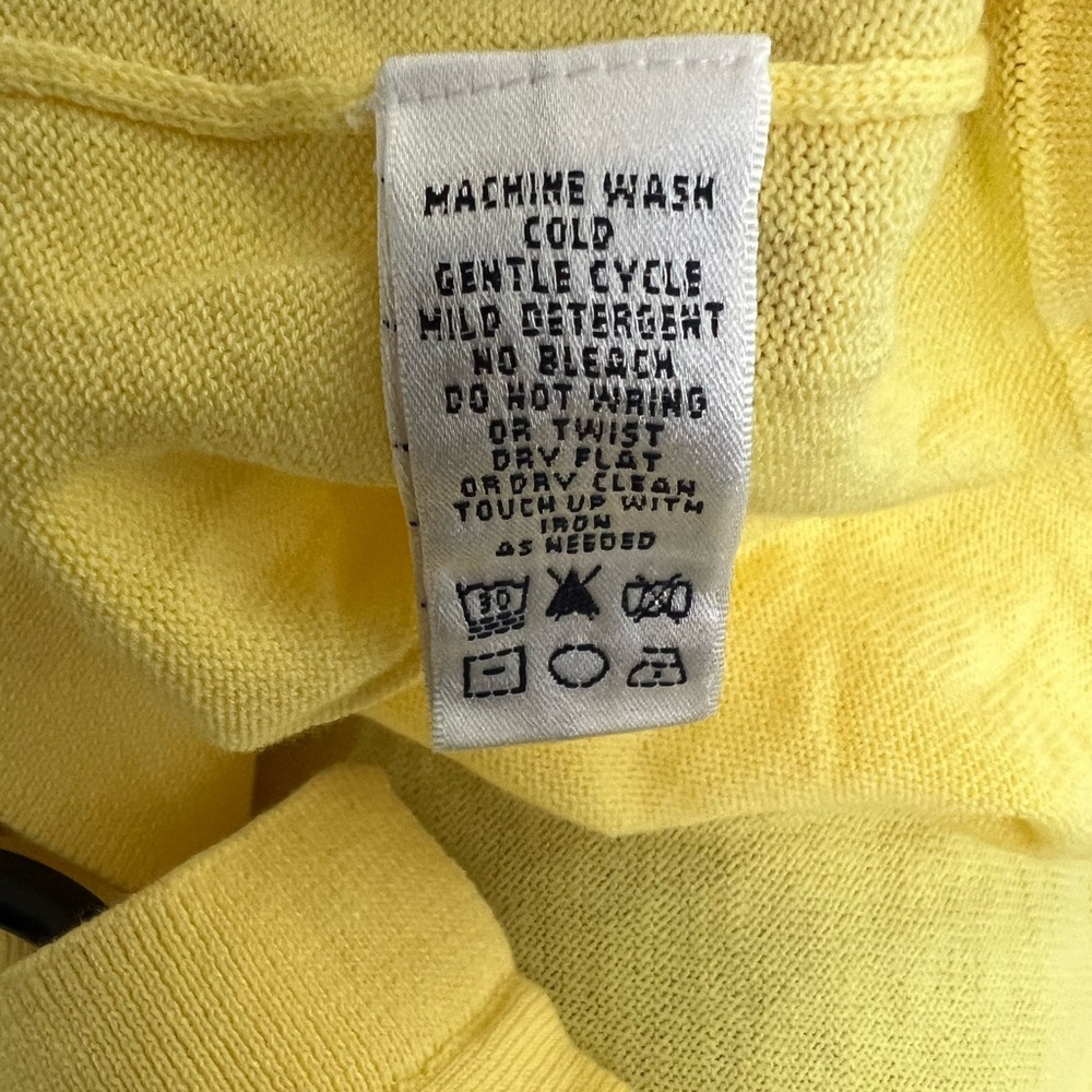 Lilly Pulitzer Yellow Peplum Button Sweater 3/4 Sleeve sz XS - Picture 3 of 7